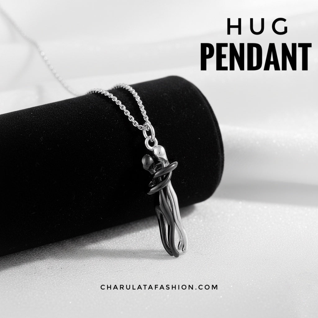 Hug Pendant