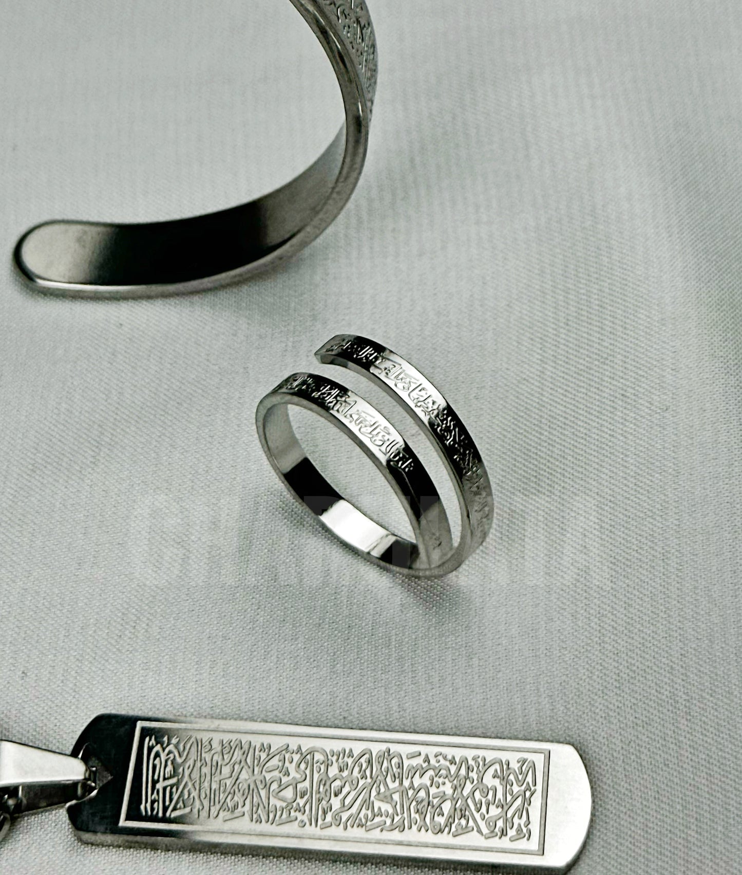 (3 in 1 Combo)Silver Ayat Al-Kursi Flat Pendant + Ayat Al-Kursi Ring + Ayat Al-Kursi Bracelet