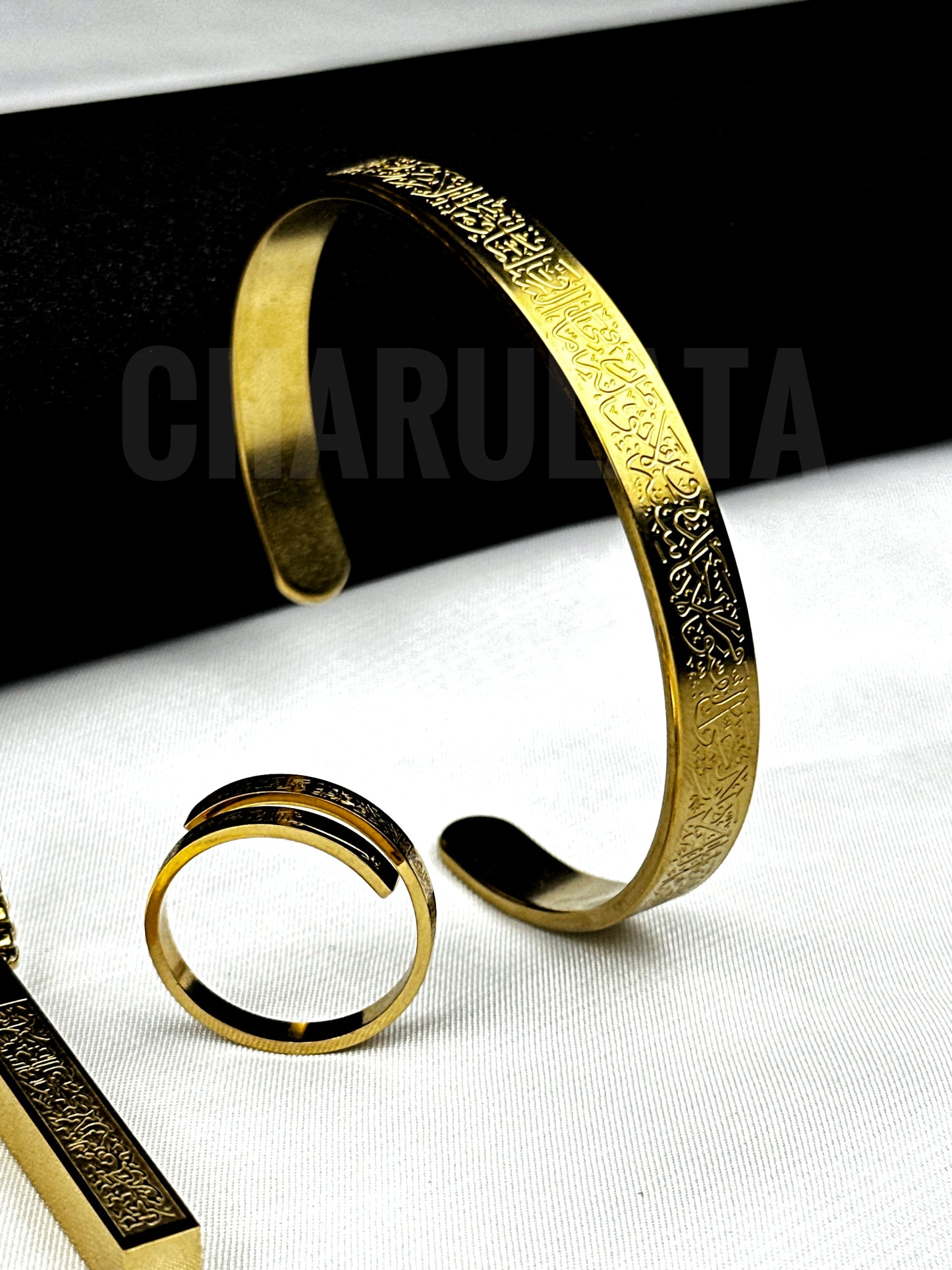 (3 in 1 Combo)Golden Ayat Al-Kursi Bar Pendant + Ayat Al-Kursi Ring + Ayat Al-Kursi Bracelet