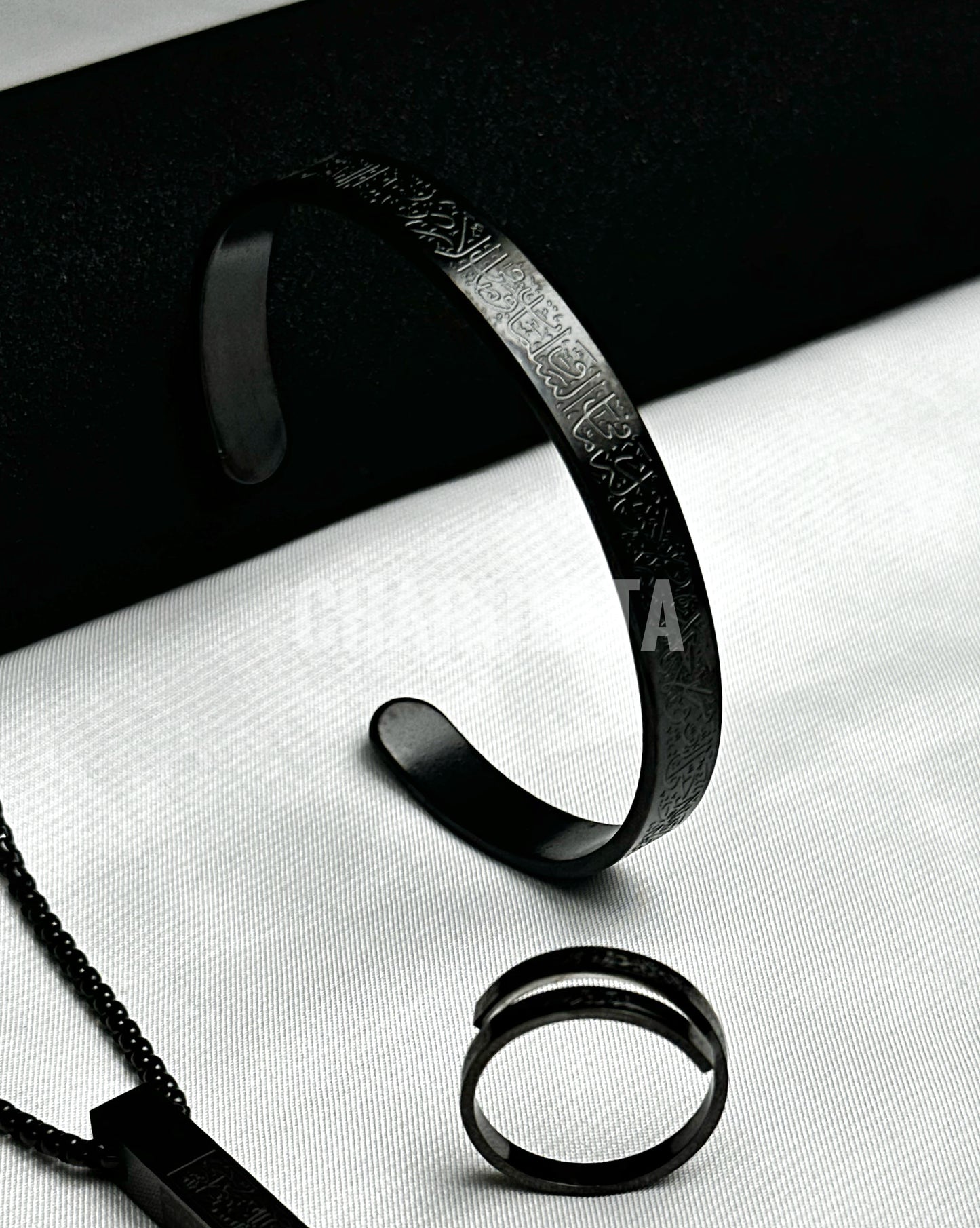 (3 in 1 Combo)Black Ayat Al-Kursi Bar Pendant + Ayat Al-Kursi Ring + Ayat Al-Kursi Bracelet