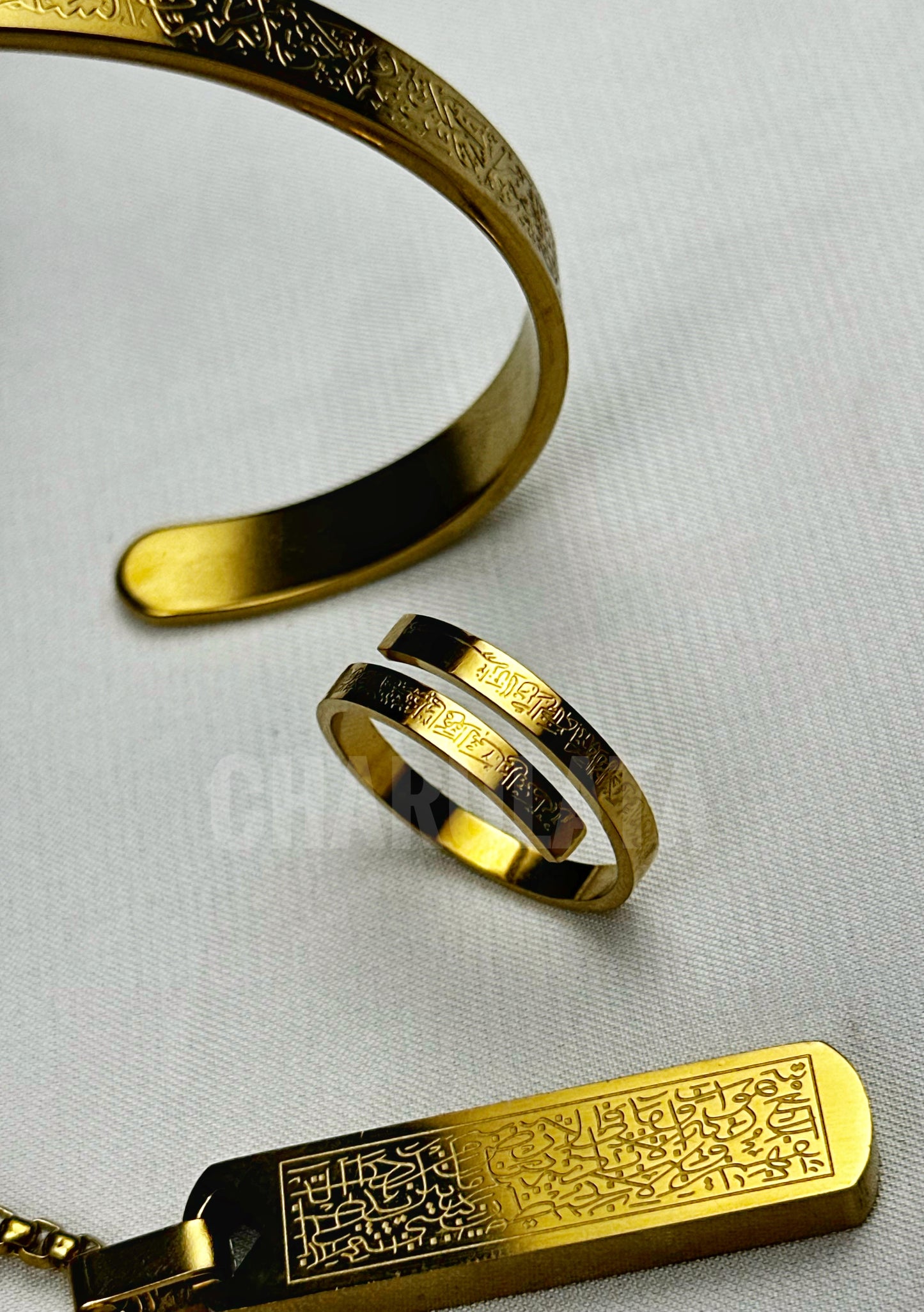 (3 in 1 Combo)Golden Ayat Al-Kursi Piller Pendant + Ayat Al-Kursi Ring + Ayat Al-Kursi Bracelet