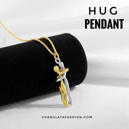 Hug Pendant