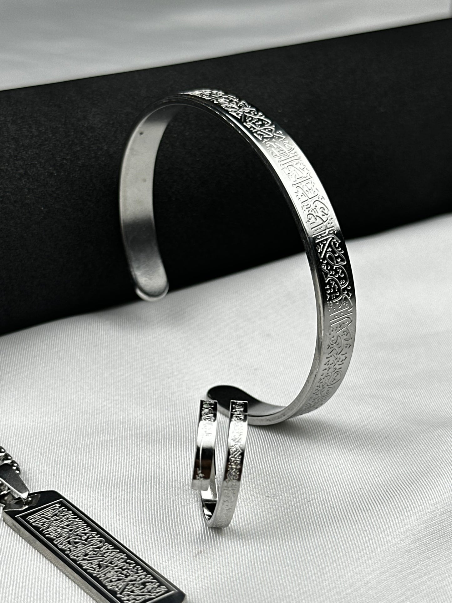 (3 in 1 Combo)Silver Ayat Al-Kursi Flat Pendant + Ayat Al-Kursi Ring + Ayat Al-Kursi Bracelet