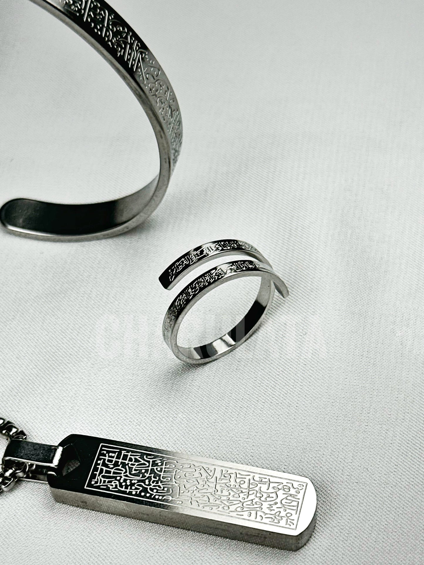 (3 in 1 Combo)Silver Ayat Al-Kursi Piller Pendant + Ayat Al-Kursi Ring + Ayat Al-Kursi Bracelet