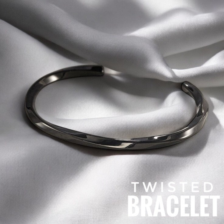 Twisted Bracelet (Black Edition)